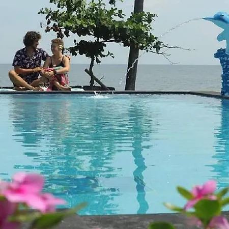 Hotel Tara Bar & Resto Air Sanih