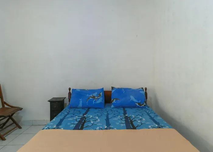Tara Bar & Resto Air Sanih