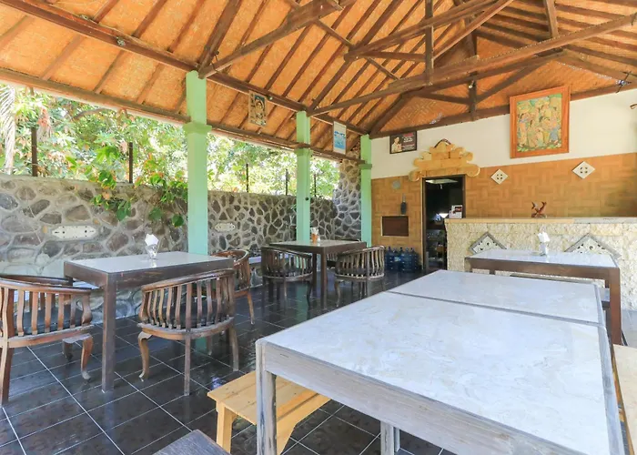 Tara Bar & Resto Air Sanih * Kubutambahan (Bali)